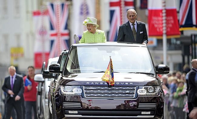 La regina Elisabetta II compie 90 anni
