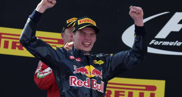 Max Verstappen vince con la Red Bull