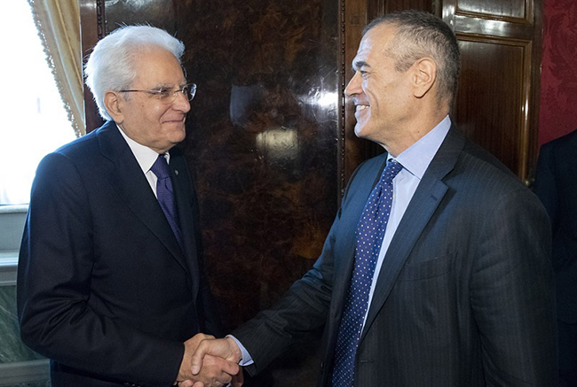 Sergio Mattarella e Carlo Cottarelli