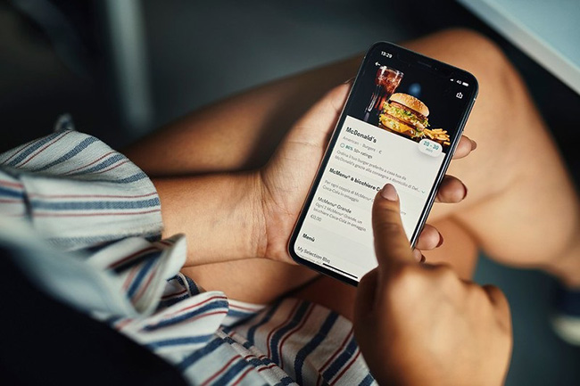 La “fase 2” del food delivery: tornano ristoranti e grandi catene