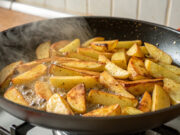 Il segreto degli chef per una frittura perfetta: croccante fuori e morbida dentro