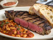 Un classico infallibile: bistecca alla fiorentina con contorno di fagioli all’uccelletta Bistecca alla fiorentina