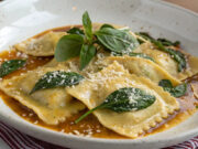 Ravioli ricotta e spinaci: un classico della cucina italiana che conquista sempre Primi piatti
