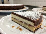 Torta al cocco e cioccolato: un connubio di sapori esotici e golosi