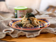 Ricetta Bauer: spaghetti di riso con verdure saltate e Granulare Vegetale Bio Bauer Spaghetti di riso