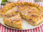 Torta salata prosciutto e formaggio: un classico intramontabile Torte salate