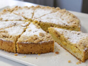 Torta sbrisolona: un dolce friabile e goloso della tradizione lombarda