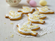 Biscotti colombini di Pasqua: un dolce simbolo di pace e tradizione Biscotti di Pasqua