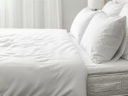 L’igiene del riposo: ogni quanto cambiare lenzuola, lavare cuscini e pulire il materasso?