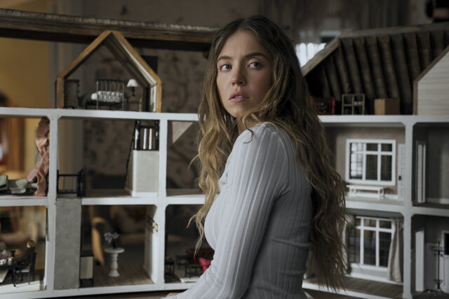 Sydney Sweeney nel ruolo di Millie Calloway nel film "Una di famiglia - The Housemaid"