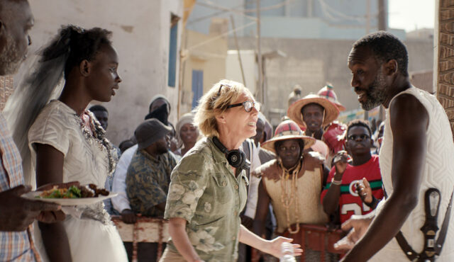 Nathalie Richard sul set del film Gavagai a Dakar, opera d'apertura del festival del cinema tedesco 2026