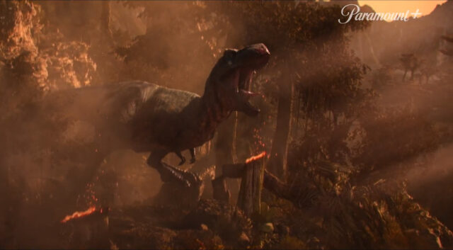 Il dinosauro tirannosauro rex che appare nel trailer ufficiale della quarta stagione di Star Trek: Strange New Worlds.