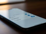 Gemini Spark in Italia: le impostazioni Android da controllare prima del lancio Schermata permessi Android con Microfono, Fotocamera e Posizione su smartphone moderno