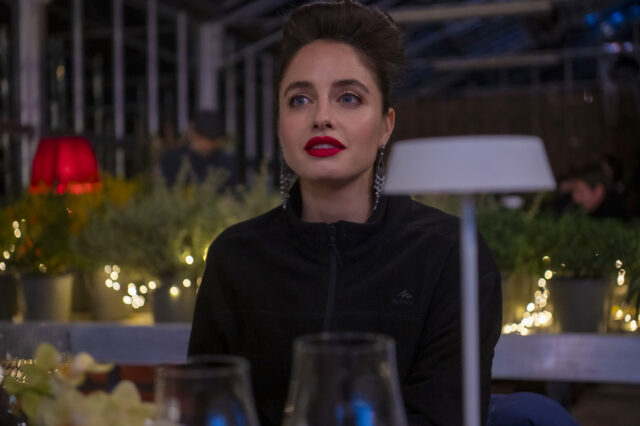 Matilde Gioli interpreta Elisa in Non è un paese per single, disponibile su Prime Video dall'8 maggio 2026