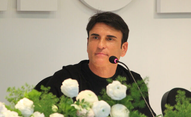Sal Da Vinci alla conferenza stampa del Festival di Sanremo 2026